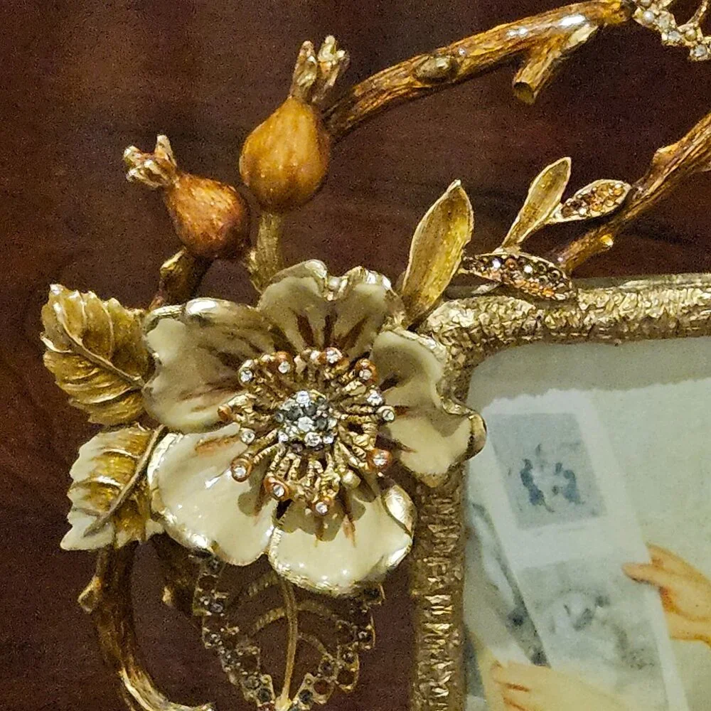 RARE EXQUISITE JAY STRONGWATER GOLD BEE WILD FLOWER FLORAL ENAMEL CRYSTAL FRAME